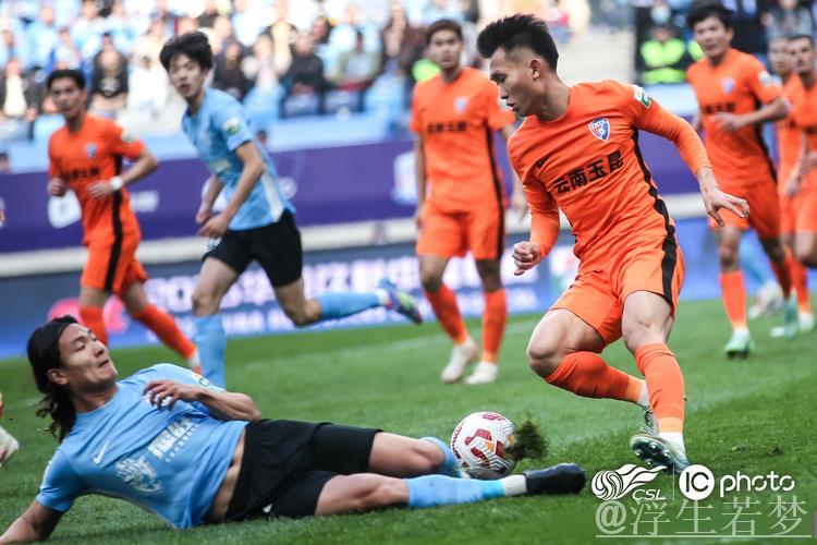 马莱莱与刘祝润分别进球,大连英博3-2击败云南玉昆 马莱莱与刘祝润分别进球,大连英博3-2击败云南玉昆