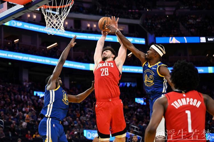 5月5日季后赛：勇士对决火箭 巴特勒高光时刻