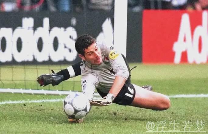 为什么现实中有很多门将踢球能踢到40岁以上,成熟期会比较漫长? 为什么现实中有很多门将踢球能踢到40岁以上,成熟期会比较漫长?