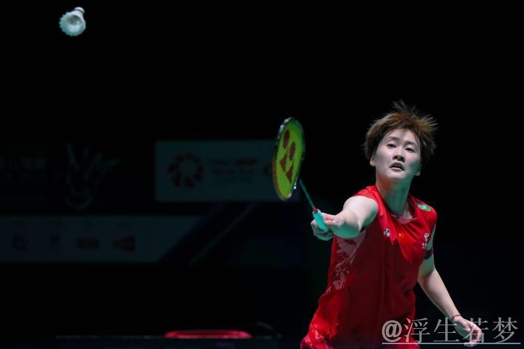 陈雨菲逆袭成功，中国队晋级决赛