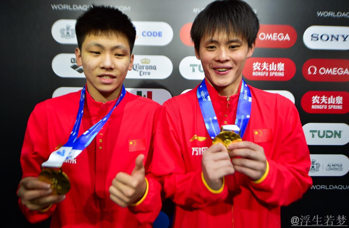 程子龙携手朱子锋勇夺男子双人10米台金牌 程子龙携手朱子锋勇夺男子双人10米台金牌