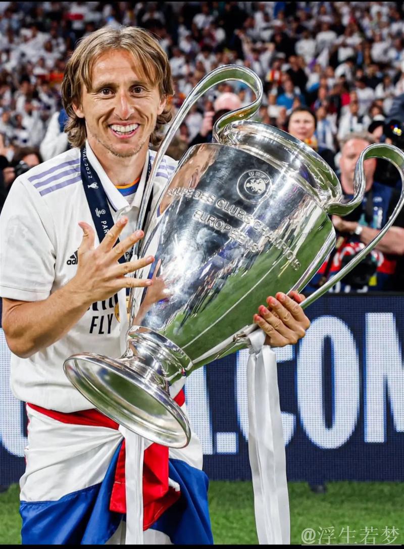 39岁魔笛怒斥2亿巨星懒防守，再现皇马领袖风范，9场3球+单场创双纪录