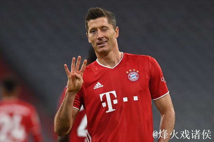 德甲最佳球员揭晓：莱万击败桑乔与哈弗茨荣膺桂冠